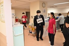 患者さんを誘導します